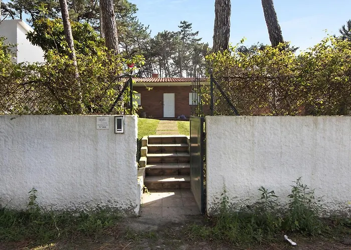 Moradia Pinheiro Manso Feriehus Apúlia