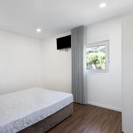 Moradia Pinheiro Manso * Apúlia