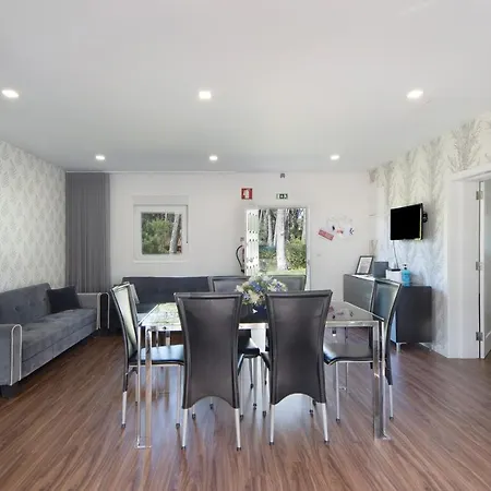 Moradia Pinheiro Manso Apúlia