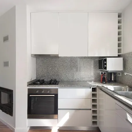 Moradia Pinheiro Manso *