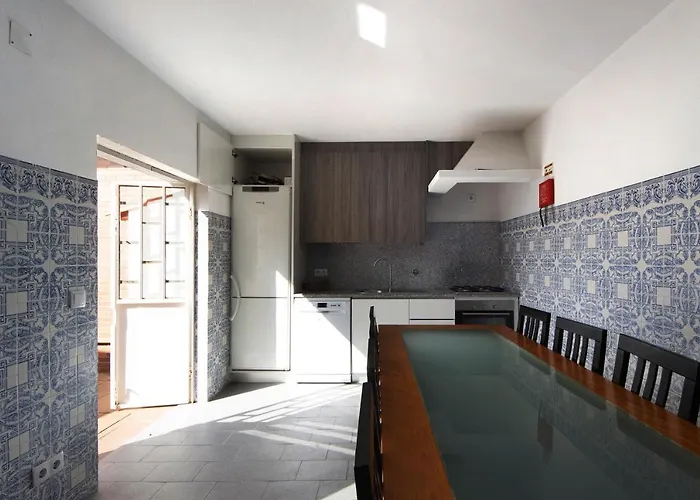 Moradia Pinheiro Manso *