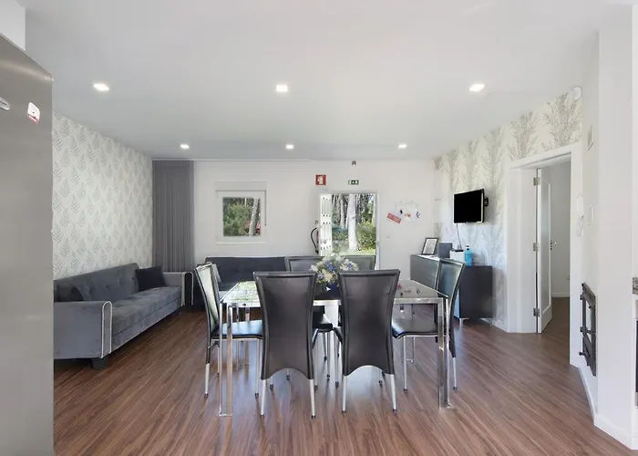 Moradia Pinheiro Manso Apúlia